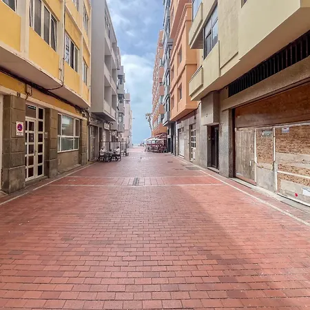 Cozy Loft&seaside Views- 1 Min Canteras